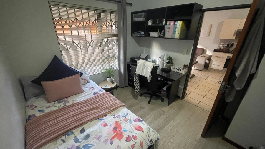 2 Bedroom Property for Sale in Die Bult North West